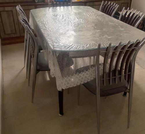 Toughned Glass 6 Steel Chair Dinning Table