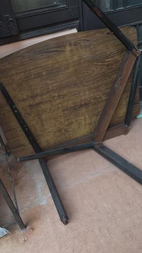 Selling of old furniture 