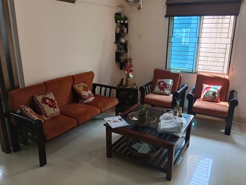 Premium 6-seater Kingsize dinning table  and 5-seater sofa for sale