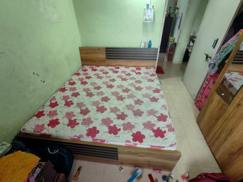 Old Sofa and Bed with Mattress Old Sofa and Bed with Mattress