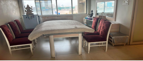 Old Furniture for sale - Cuffe Parade (Persepolis) Old Furniture for sale - Cuffe Parade (Persepolis)